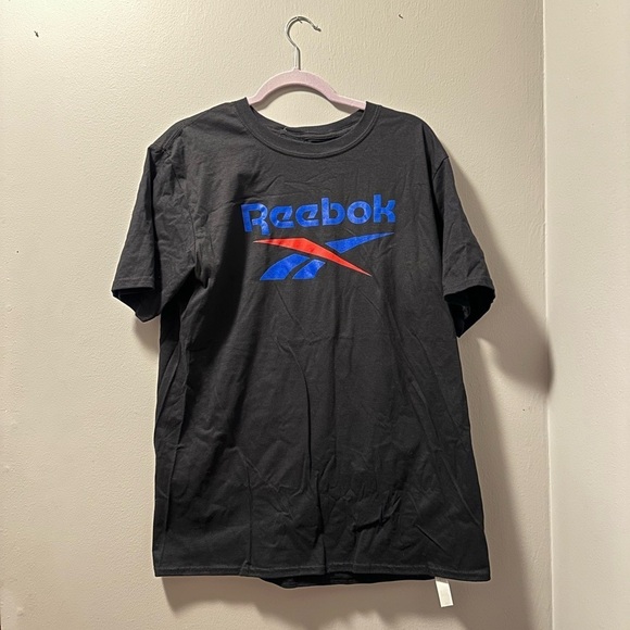 Reebok tee shirt new with tag large - Picture 1 of 4